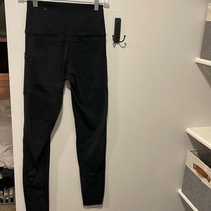 Aerie offline 7/8 high rise black leggings, size medium